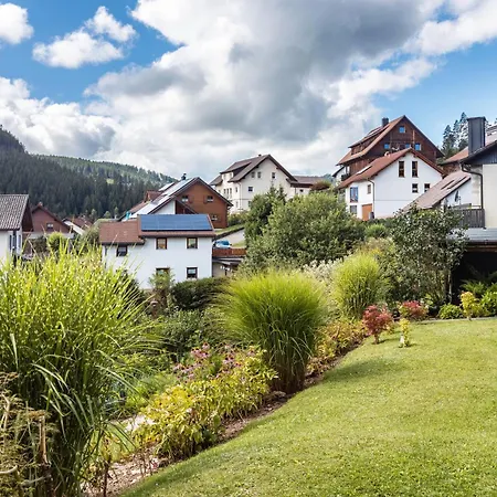 Am Waldrand アパート